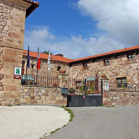 Posada Ormas エクステリア 写真